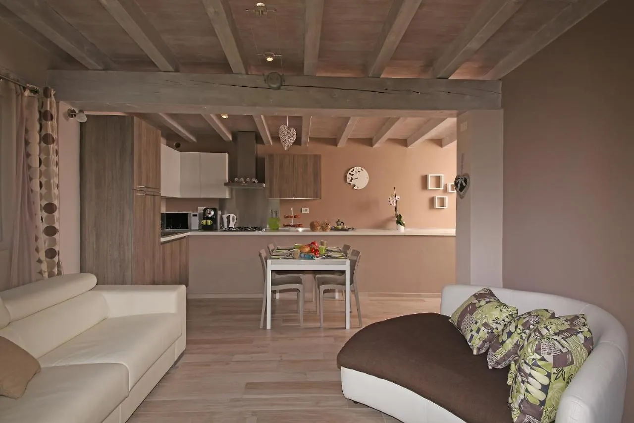 Villa Luna Stunning Modern Villa Shared Infinity Pool, Big Garden, Fantastic Lake View,Ac, Salò